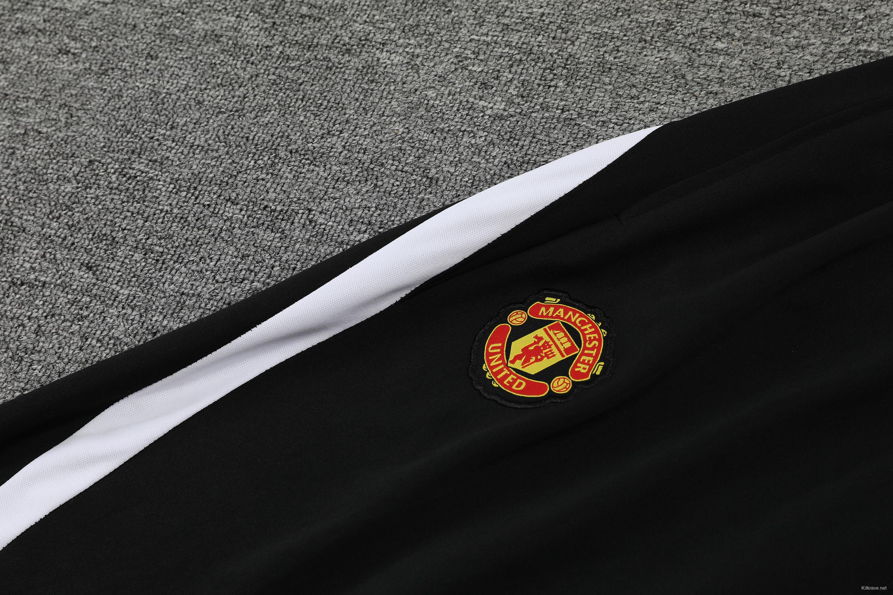 Manchester United POLO kit black (not sold separately)