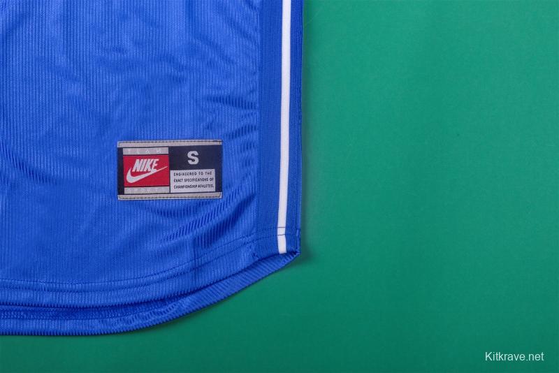 Retro 1998 Italy Home Soccer Jersey
