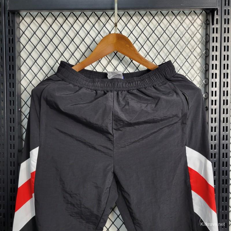 23-24 Windproof Pants Bayern Munich