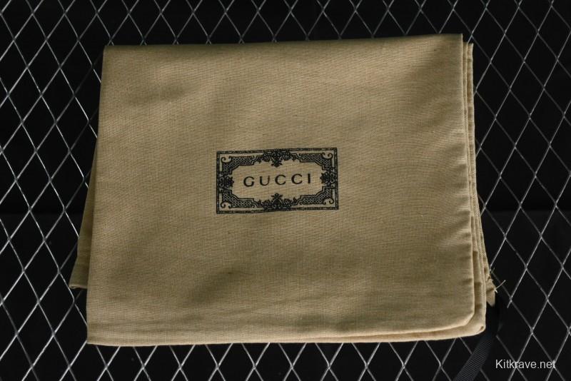 Gucci Chunky B Screener GG Sneakers Retro Style with Classic GG Canvas and Leather Trim - 9Y9209666