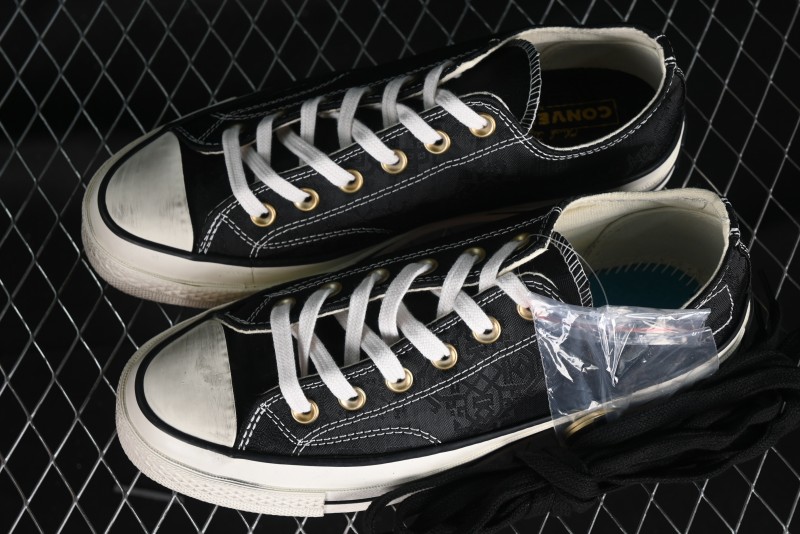 Clot x Fragment Design x Converse Custom Triple Collaboration Low-Top Sneakers with Distressed Black Silk and Brier Pattern - A10925C