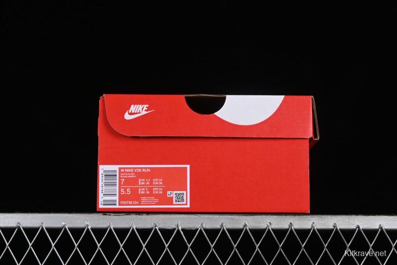 Nike Runtekk Run Retro Low-Top Running Shoes with Cushlon Midsole and Anti-Slip Design - FD0736-104