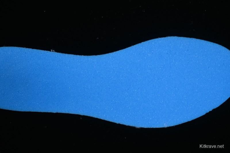 Nike Revolution 7 Wide Low-Top Running Shoes with Breathable Mesh and Durable Cushioning - FB2207-100