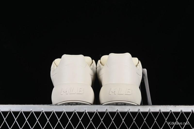 MLB Chunky Classic Base New York Yankees Lightweight Platform Casual Sneakers - 3ASXCCB4N07CRS