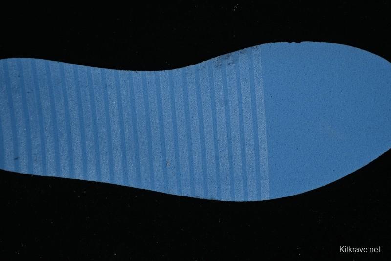 Nike Air Jordan 1 Low AJ1 Basketball Shoes with Black White Gold Swoosh - 553558-172