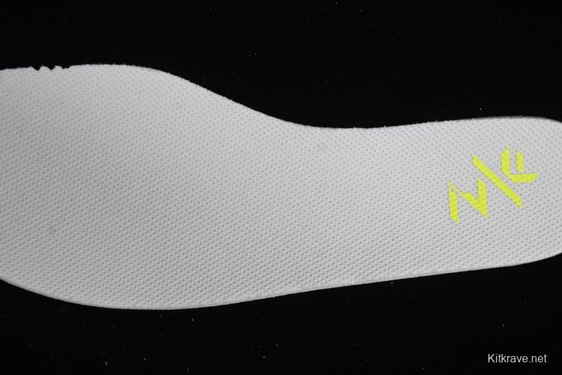 Nike Zoom Fly 6 Running Shoes with Flyknit and React Technology - FN8455-100