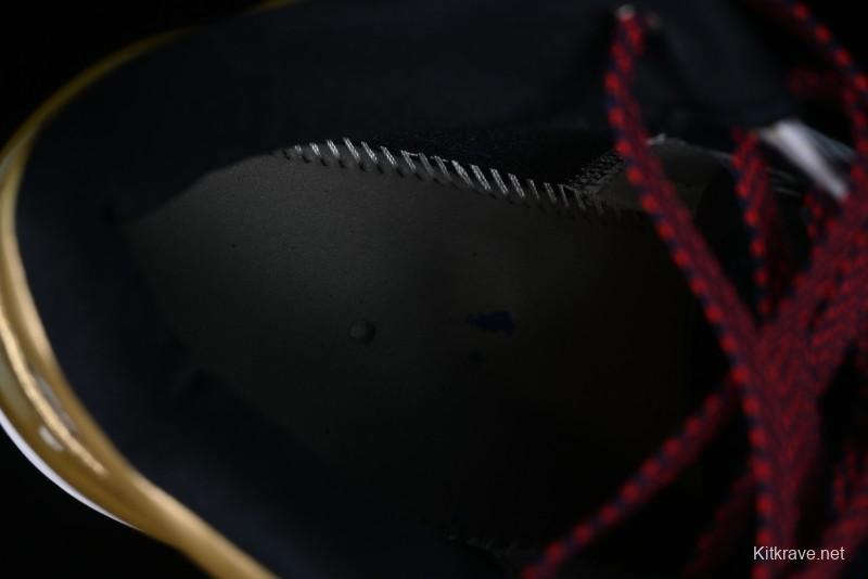 Nike Undefeated Zoom Kobe IV ZK4 Collaboration Basketball Shoes - FQ3544-100