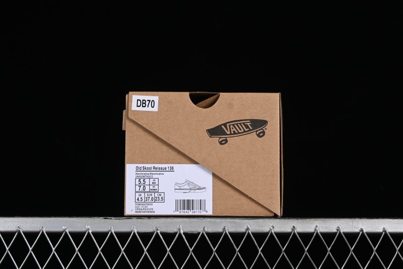 Vans Old Skool Reissue 136 Classic Low-Top Skate Shoes with Detachable Cushioned Insole - VN000MT6QC5