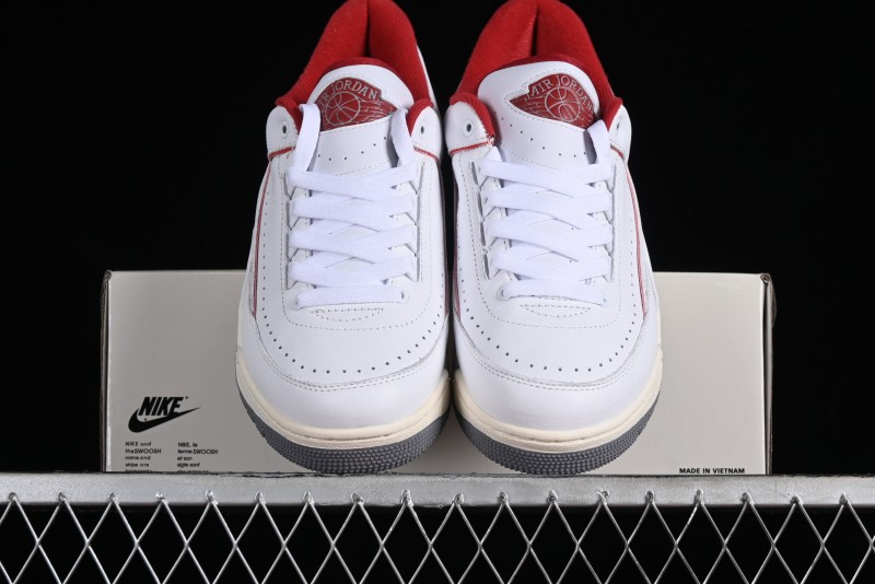 Nike Air Jordan 2/3 Retro Low Top Basketball Shoes in White and Red - FD0383-161