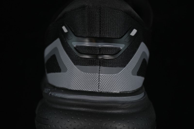 Brooks Ghost 15 Low-Cut Breathable Cushioned Support Running Shoes - 1103931D020