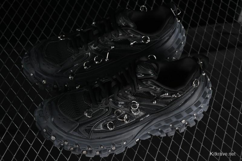 Balenciaga Defender Rubber Platform Sneakers Low-Top Combat Outdoor Shoes with Studded Design and Exaggerated Tire Tread Sole - W2RAG1081