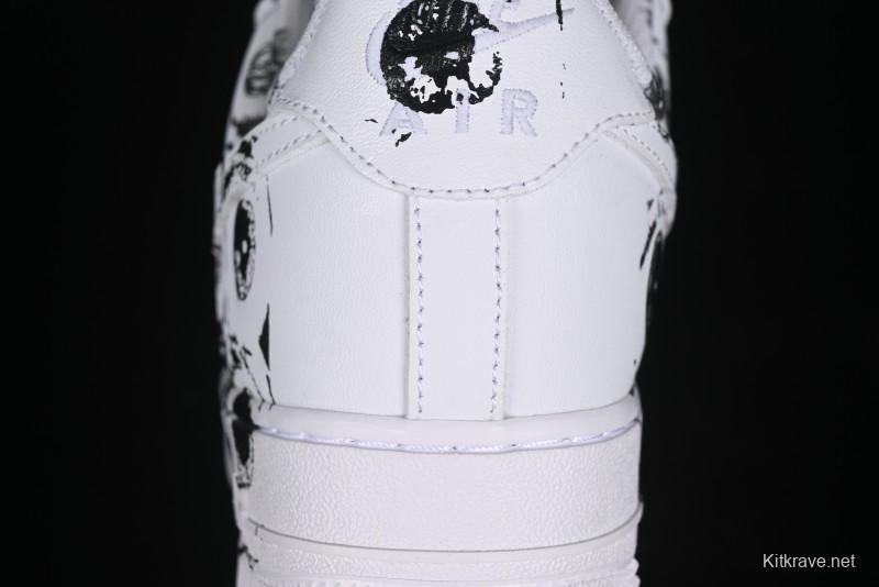 Comme des Garcons Shirt x Supreme x Nike Air Force 1 '07 Low Top Casual Sneakers - 923044-100