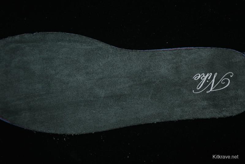 Nike Air Force 1 '07 Low Casual Sneakers with Full-Length Air Cushion - HQ3458-142