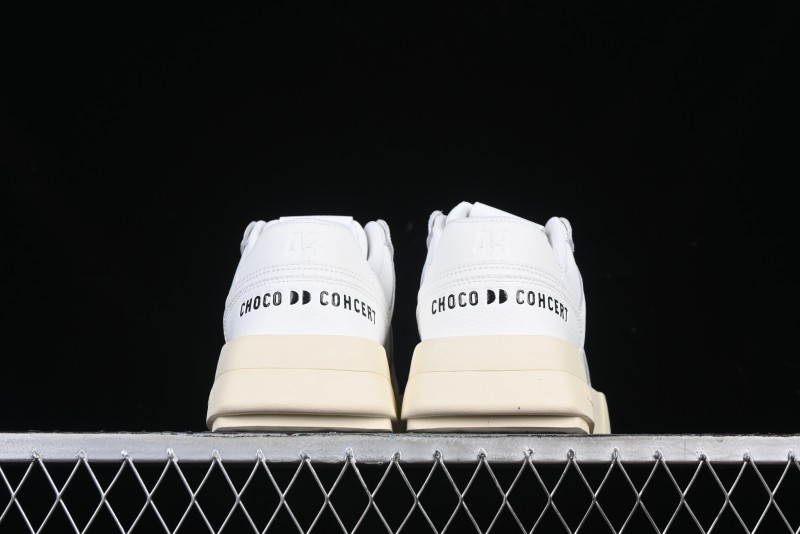 Choco Concert Leather Round Square Asymmetrical Fashion Sneakers White - AJE5