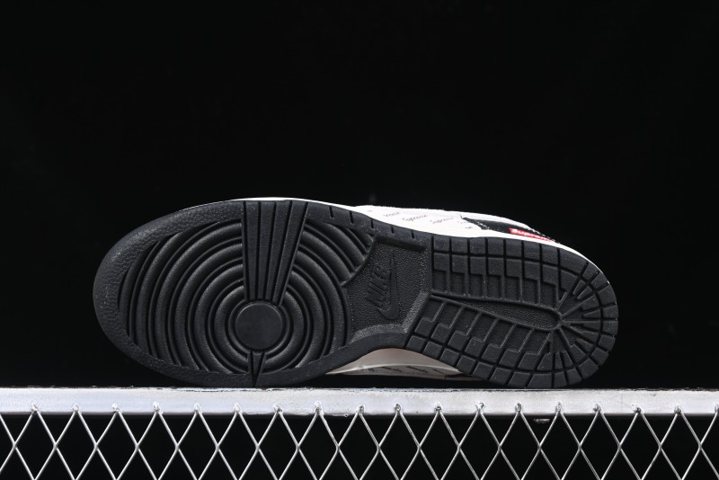 Nike SB Dunk Low Supreme Collaboration - Black Leather Texture Anniversary High-End Custom Low-Top Casual Skate Shoes - XS1086-020
