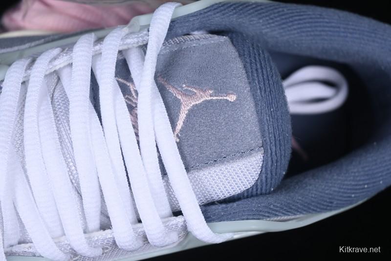 Nike Air Jordan 4 Remastered Retro Sneakers in Sky Blue - FQ7939-101