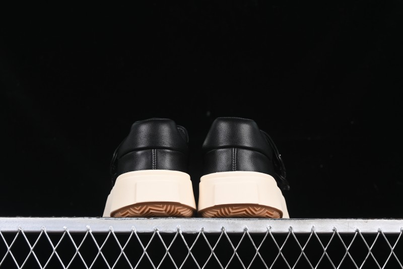 GG-CC Star Same Style Platform Sneakers with Hook and Loop Closure - G23Y6906