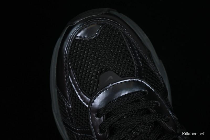 Nike Runtekk V2K Retro Low-Top Running Shoes with Cushlon Midsole and Anti-Slip Design - FD0736-001