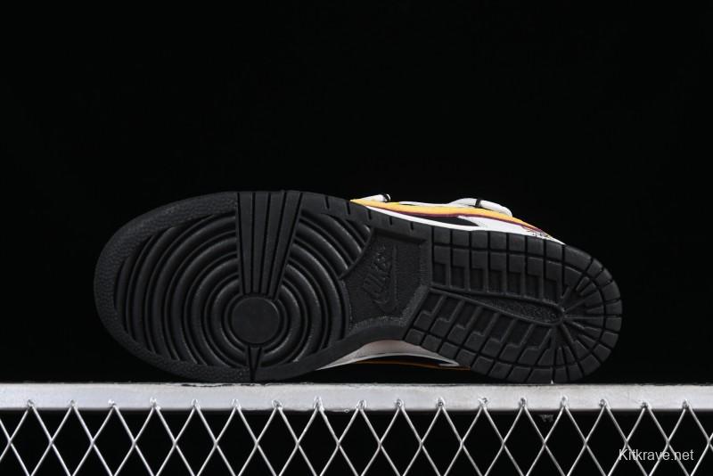 Nike SB Dunk Low Custom Collaboration Otomo Katsuhiro x Nike SB Dunk Low "Steamboy OST" - CT0856-101