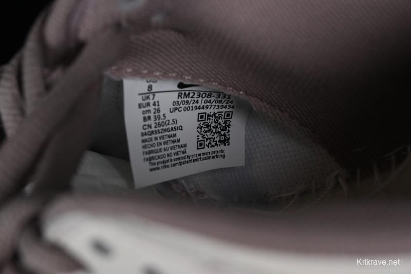 Nike Supreme SB Dunk Low Custom High-End Casual Skateboarding Shoes with Light Pink Colorway - RM2308-331