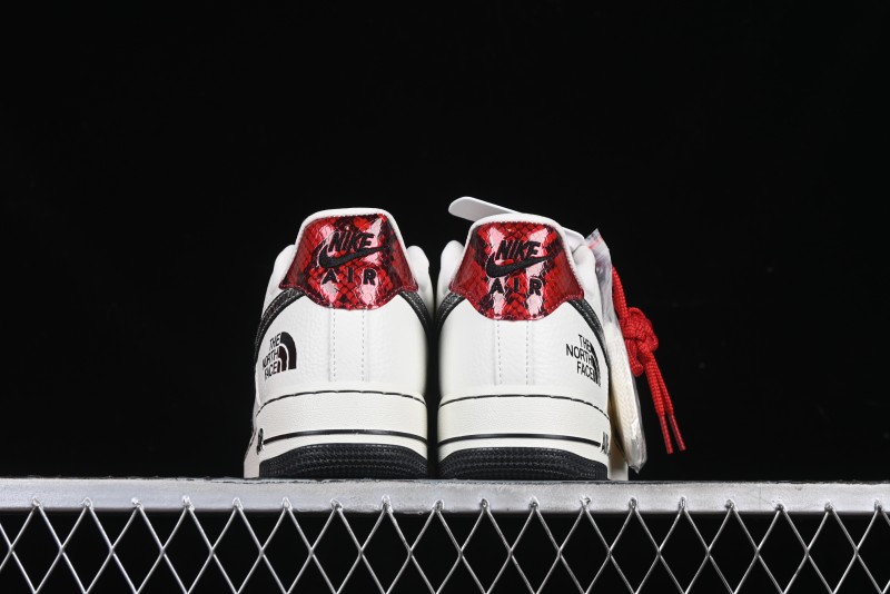 Nike Air Force 1 '07 Low The North Face Collaboration Year of the Snake Limited Edition Silver Snake Casual Sneakers - CH6336-521