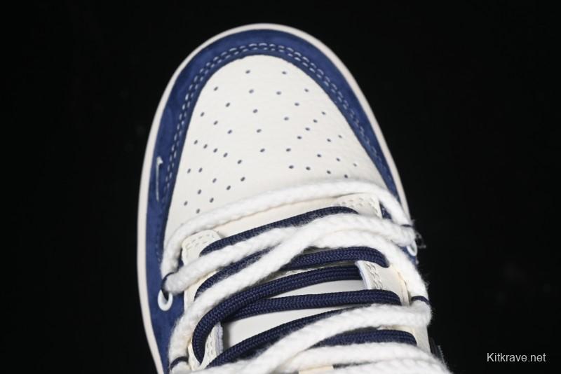 Nike SB Dunk Low Supreme Collaboration Sneakers in Gray Blue with Gray Swoosh - YX5066-260