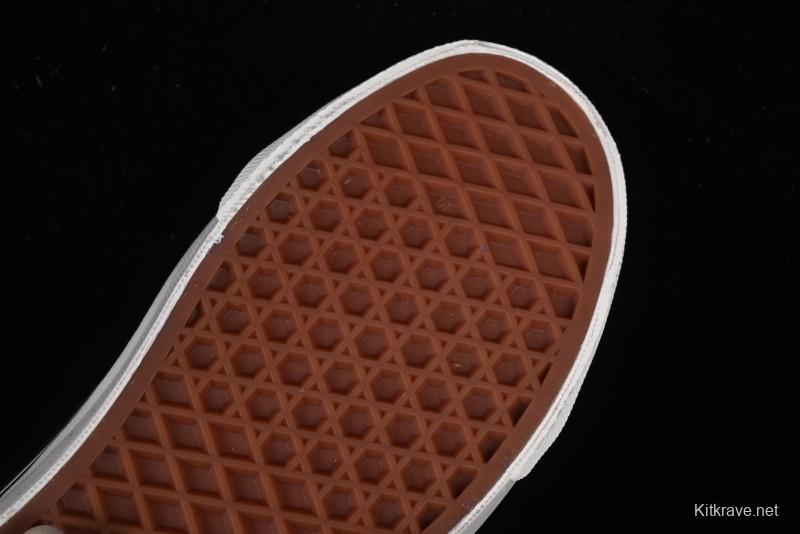 Vans Premium Old Skool 36 Retro Skate Shoes with Cushioned Insole - VN000D56239