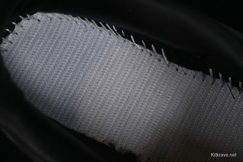 Stone Island Grime Panelled Low-Top Lifestyle Sneakers in Dark Brown - 79FWS0303