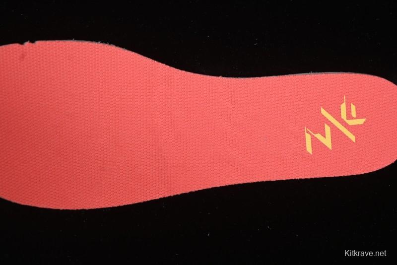 Nike Zoom Fly 6 Lightweight Responsive Running Shoes with Carbon Fiber Plate - IB6657-108