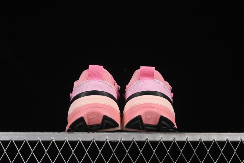 Nike Runtekk Run Retro Low-Top Running Shoes with Cushlon Foam and Anti-Slip Design - FD0736-100