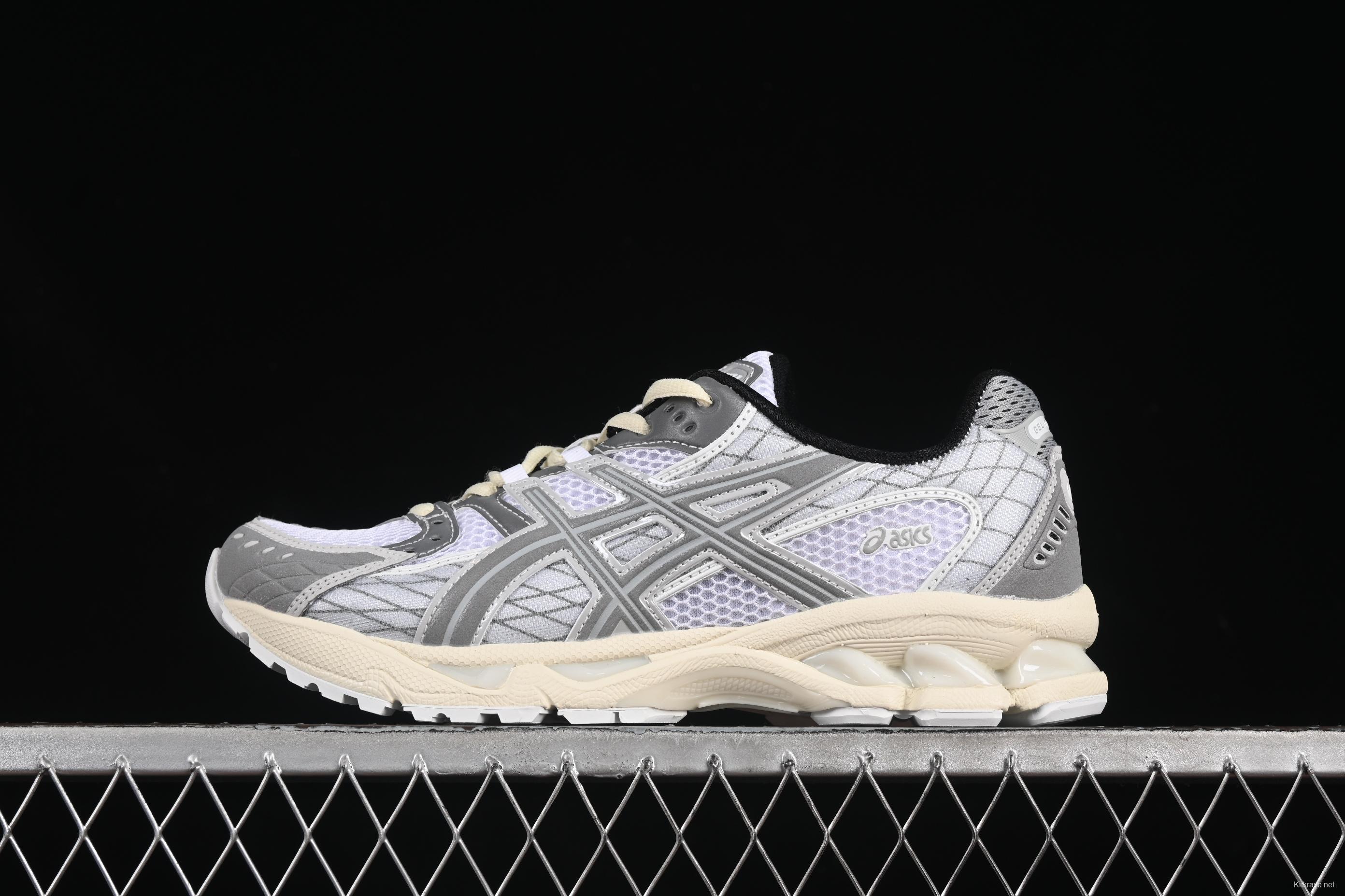 Asics Gel-Nimbus 10.1 Retro Breathable Casual Shoes with Cushioning for Men - 1203A673-100
