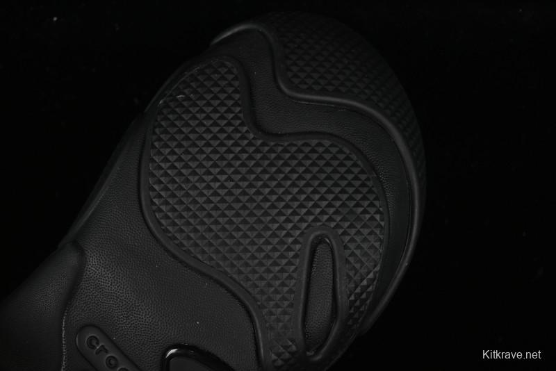 Crocs Bubble Crush Reflector Clogs - B.D4