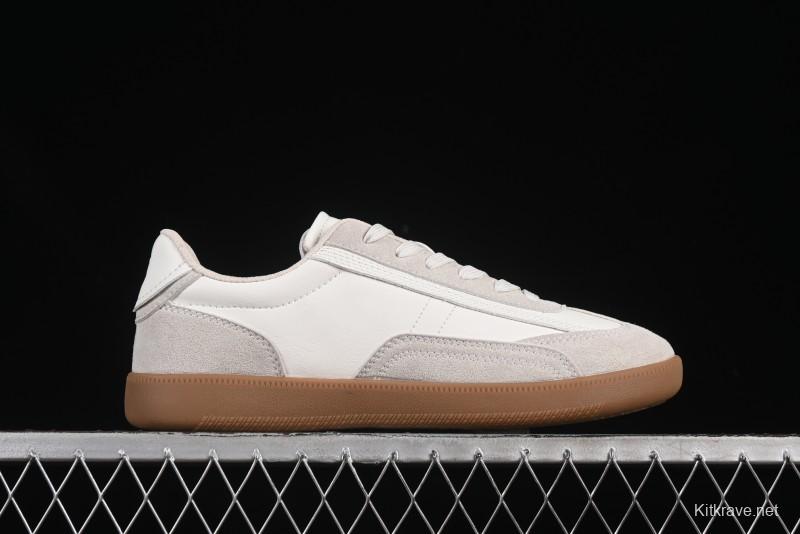 Ecco Men's Casual Series Fashion Sneakers with Shock-Absorbing Sole and Breathable Upper - 63082901002