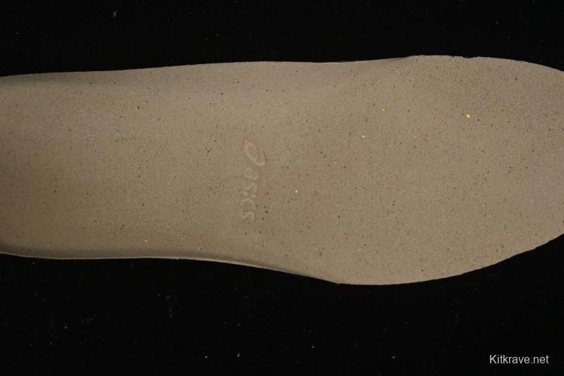 Asics Gel-Nimbus 27 Retro Breathable Casual Shoes with Cushioning for Men - 1011B956-500