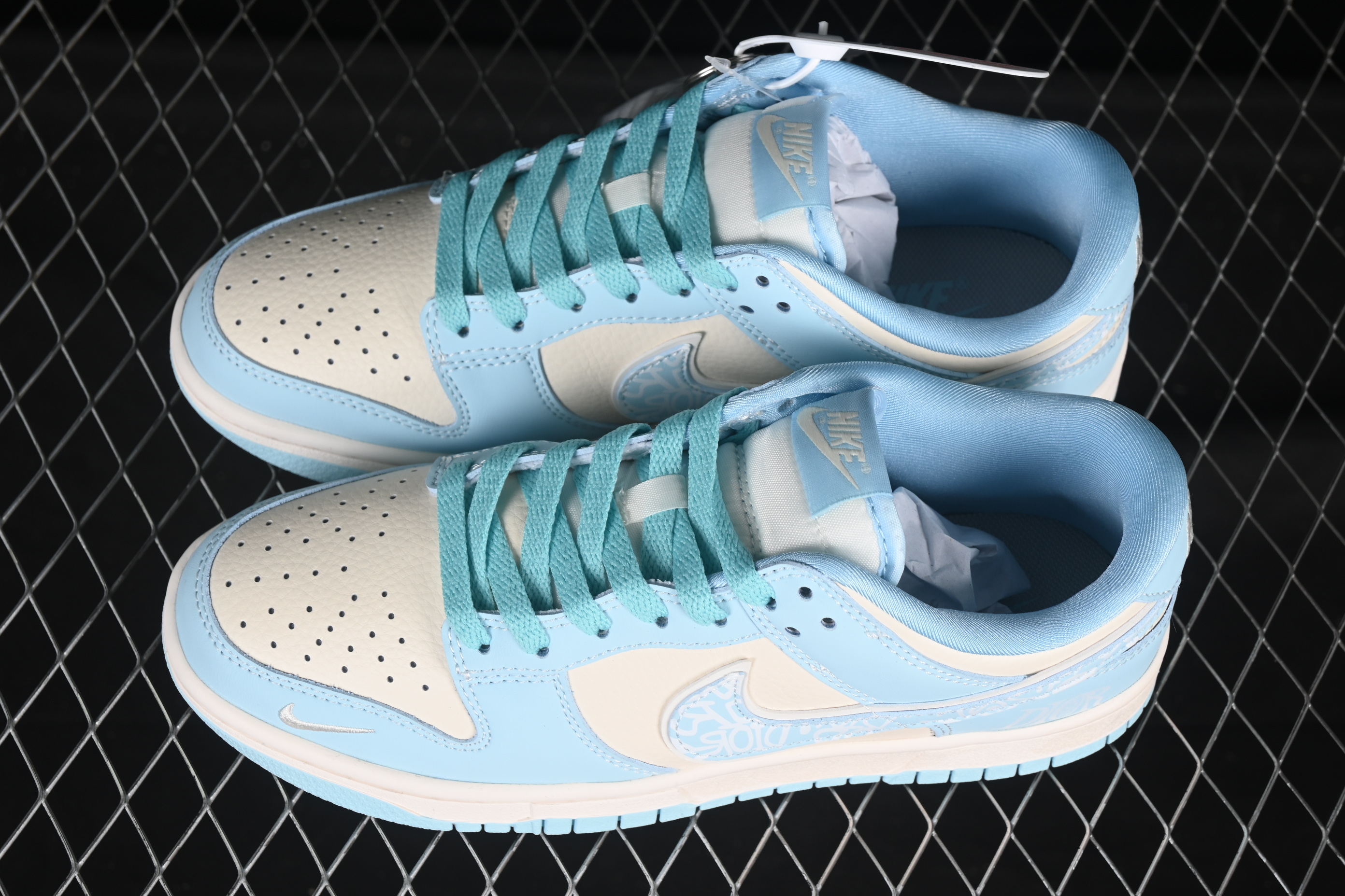 Nike SB Dunk Low Dior Collaboration Graffiti Blue Swoosh Anniversary Custom Low-Top Casual Skate Shoes - KK1333-037