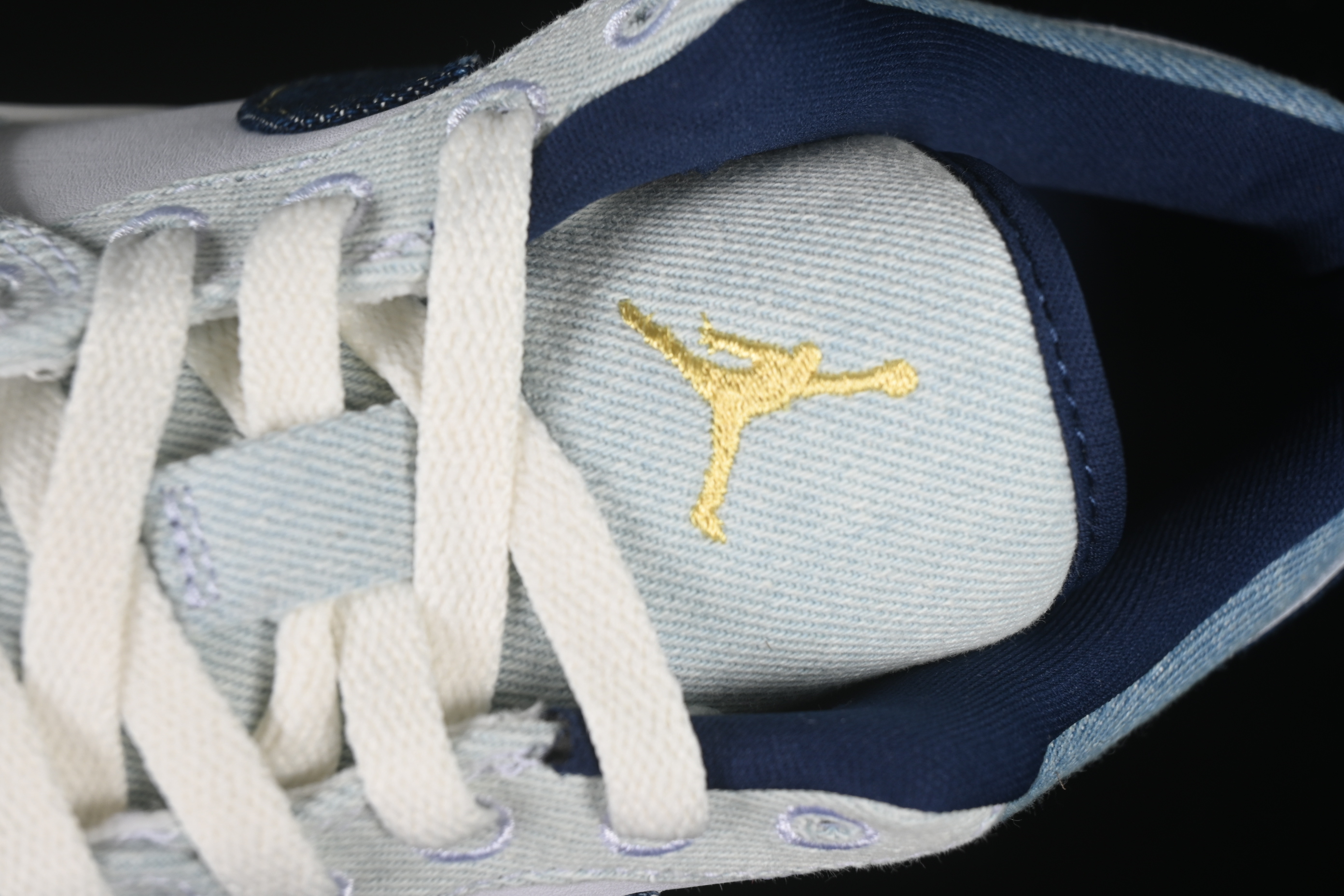 Nike Air Jordan 1 Low "Canadian Tuxedo" Basketball Shoes - IH0648-141