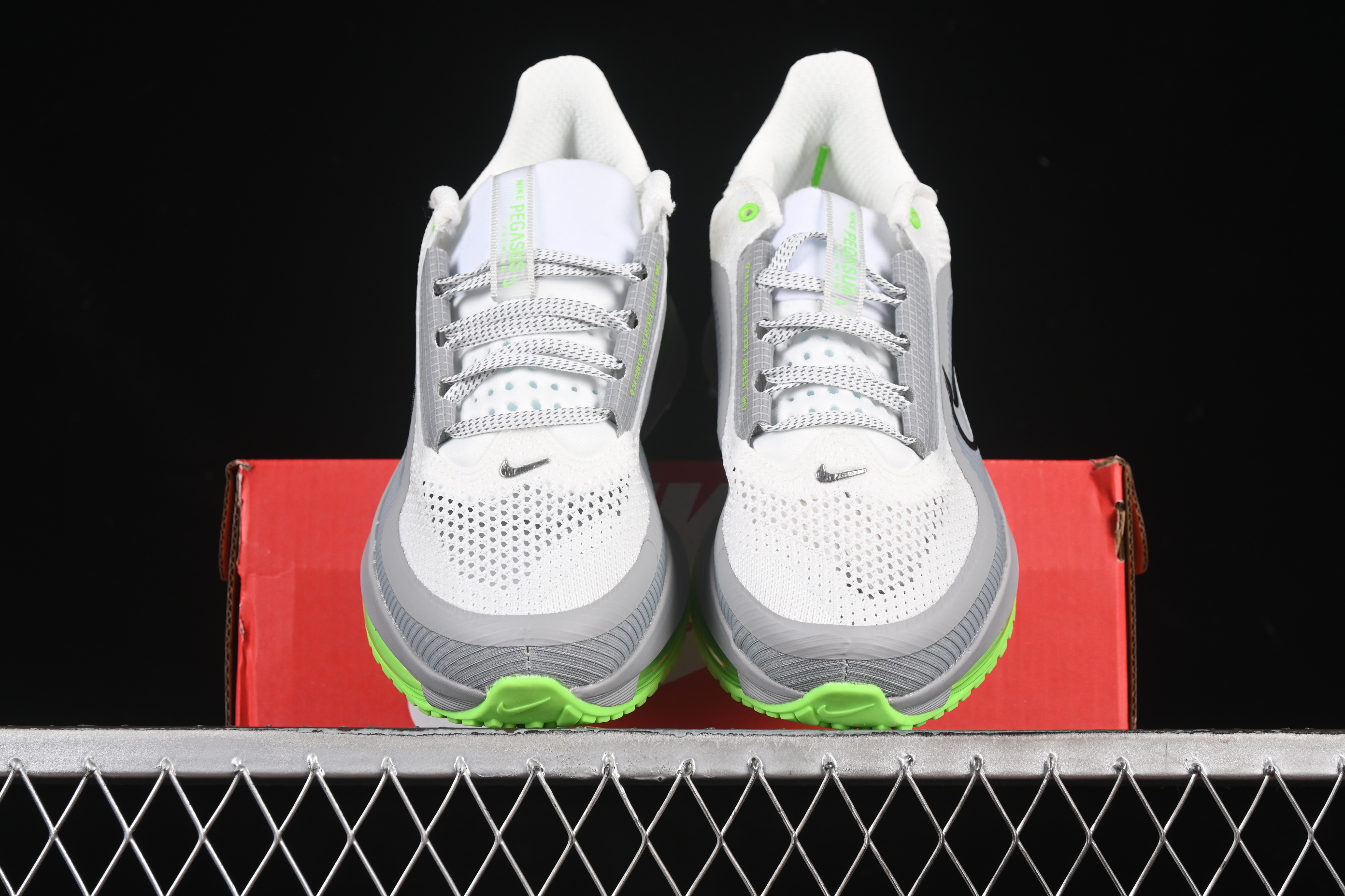 Nike Air Zoom Pegasus Premium Running Shoes with Mesh Upper and Air Cushion Technology - HQ2593-009