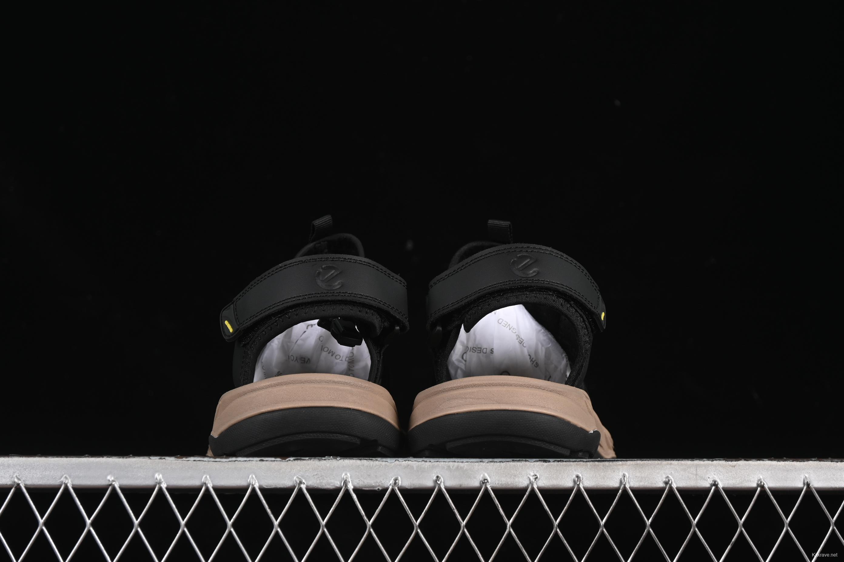 ECCO Off Trail Series Outdoor Sport Toe-Covering Leisure Sandals - 68936801001