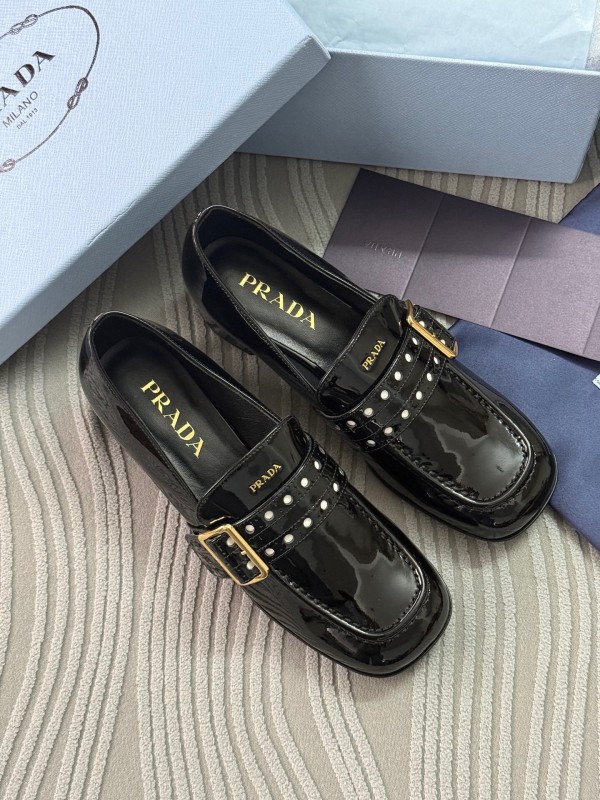 2025 Women Prada Black Patent Leather Mary Jane Loafer