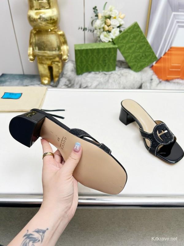 2025 Gucci Black Leather Slippers