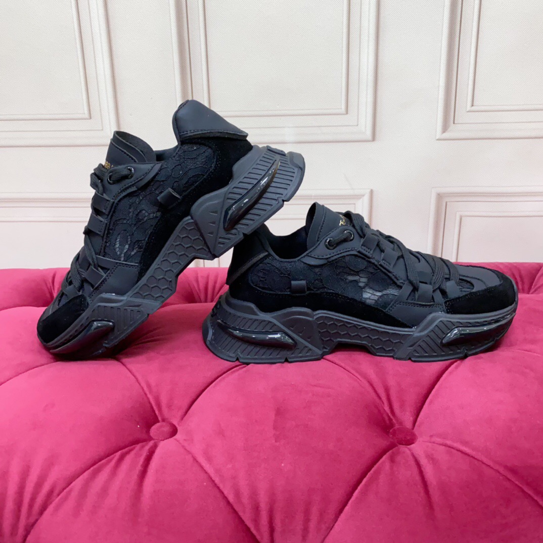 2025 Unisex Dolce & Gabbana Black Mesh Leather Sneakers LY00340