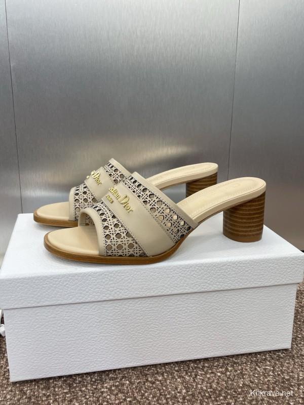 2025 Women Dior Beige Leather Sandals