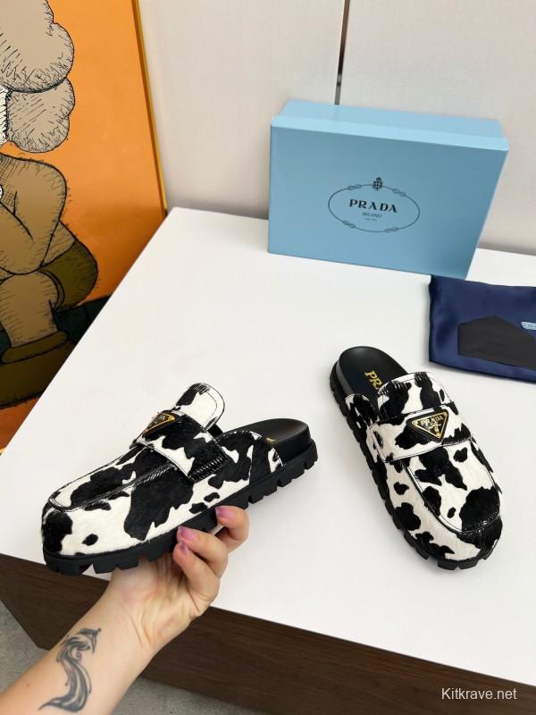 2025 Women Prada Black White Calf Hair Slippers LY00270