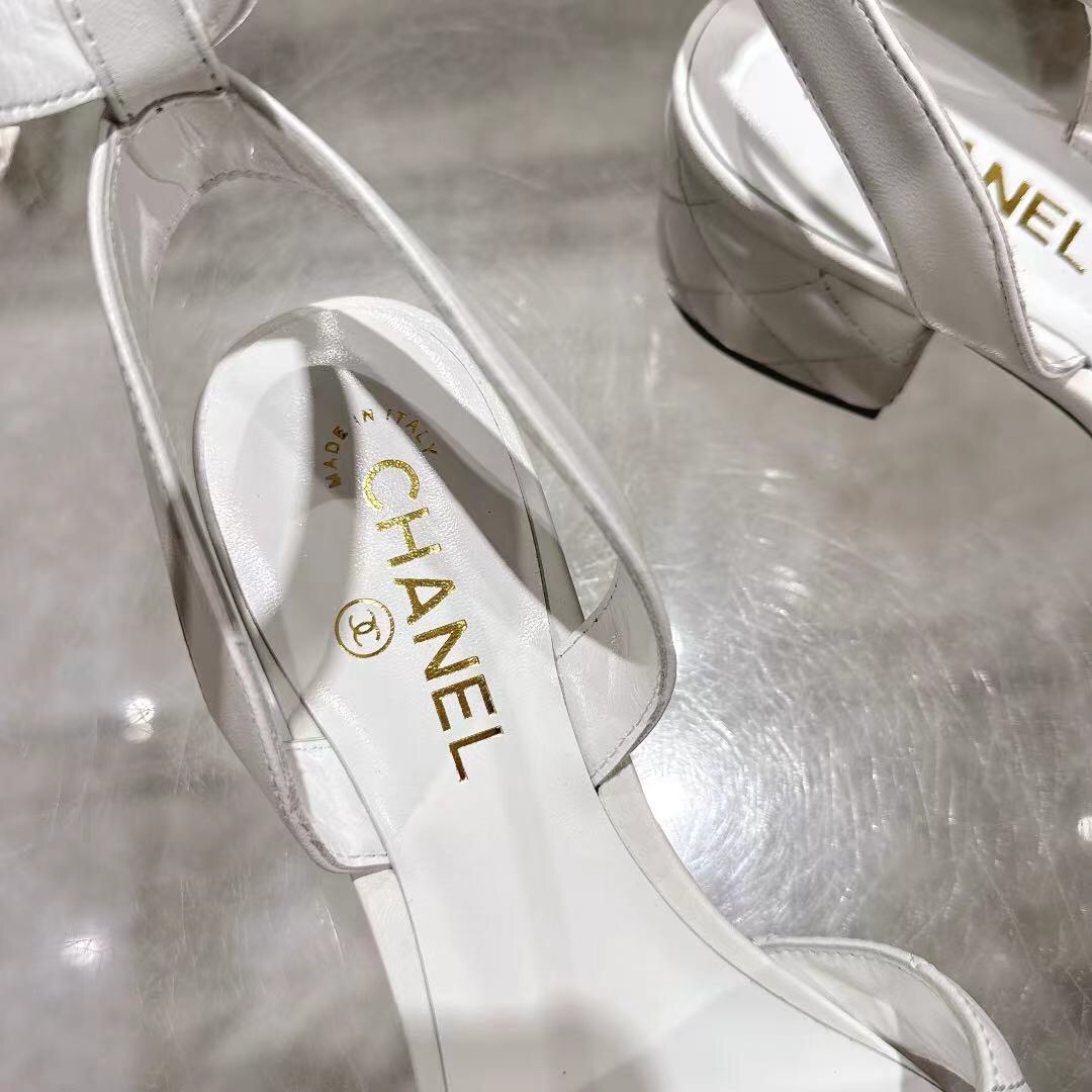 2025 Women Chanel White Leather Sandals LY00280