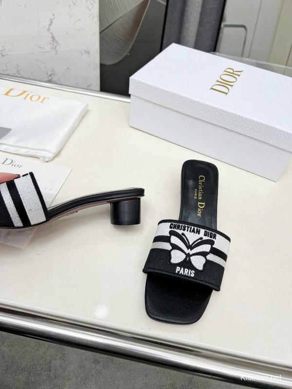 2025 Women Dior Black White Fabric Leather Mid-heel LY00200