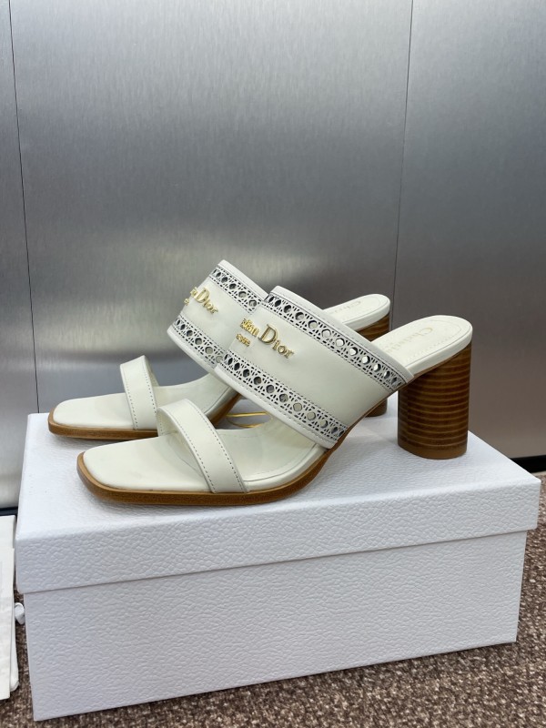 2025 Women Dior White Leather Slide Sandals