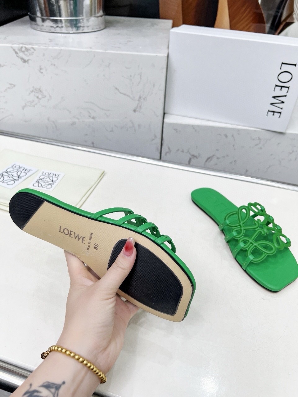 2025 Slippers Loewe Green Leather Slippers LY00190
