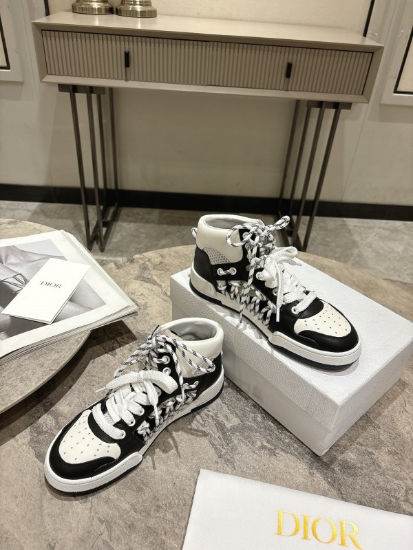2025 Women Dior Black White Leather Sneakers KFY00340