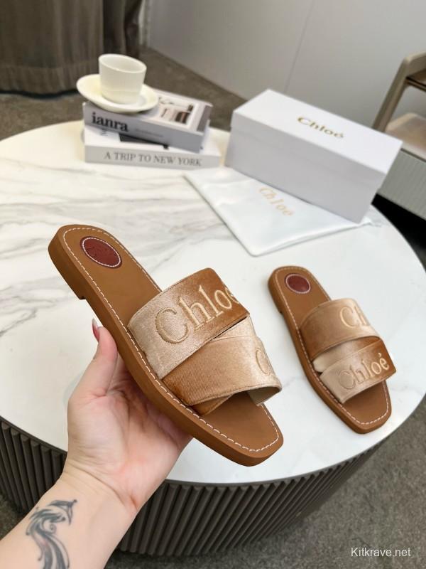 2025 Women Chloé Brown Leather Slippers LY00200