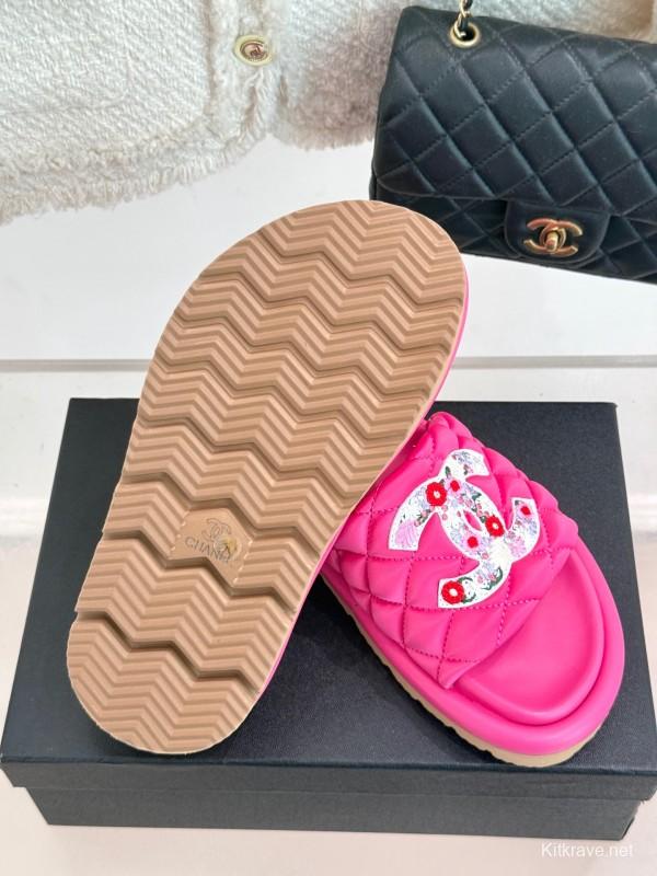 2025 Slippers Chanel Pink Silk Slippers